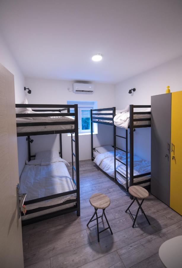 Hostel Evropa Niksic Exterior photo
